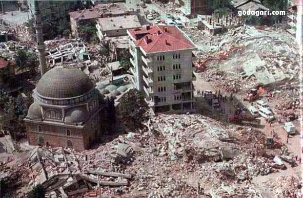 Masjid Unaffected by Earthquake in Turkey